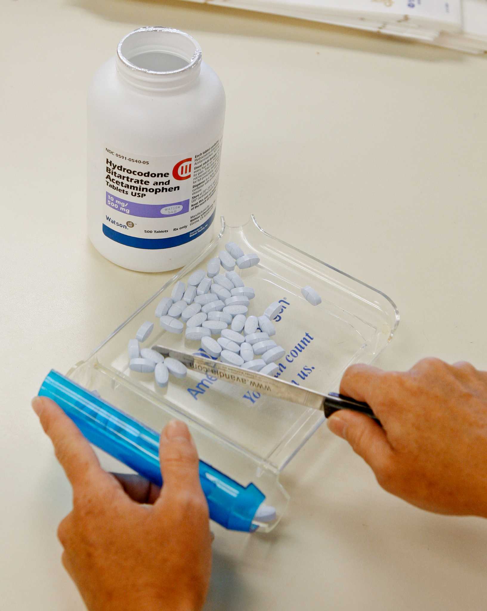 Is The Gg 44 Pill Addictive? Exploring Its Dependence Risks - ewksq1w