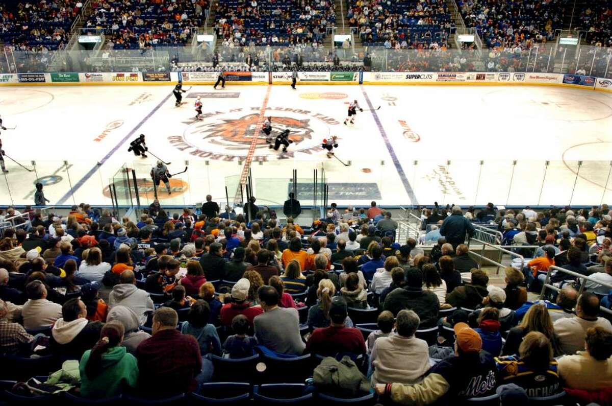 A good sized crowd attended a Sunday game in January 2009, between the Soundtigers and Scranton/Wilkes-Barre at the Arena at Harbor Yard in Bridgeport.