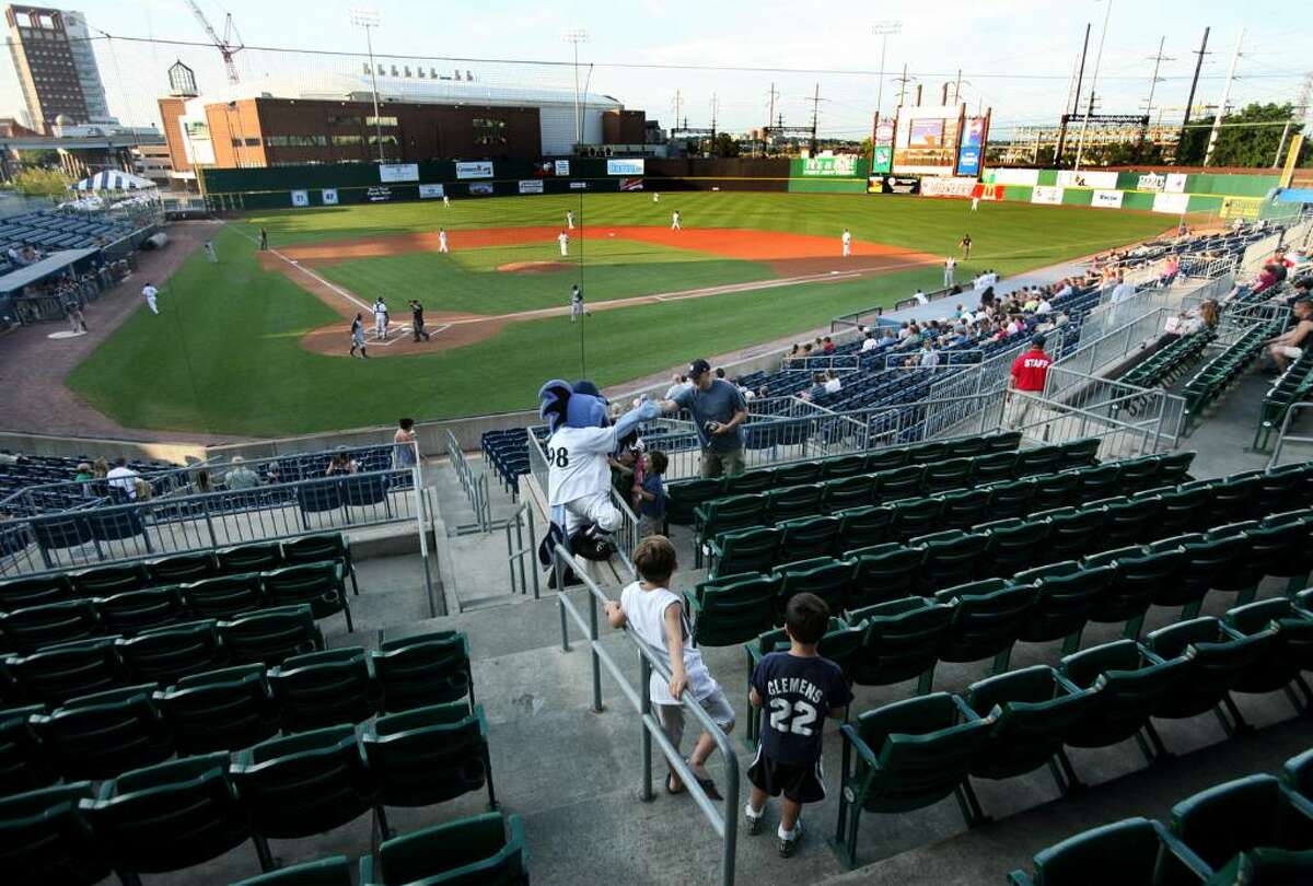 City Of Bridgeport Embracing Entertainment, Dumping Bluefish Baseball