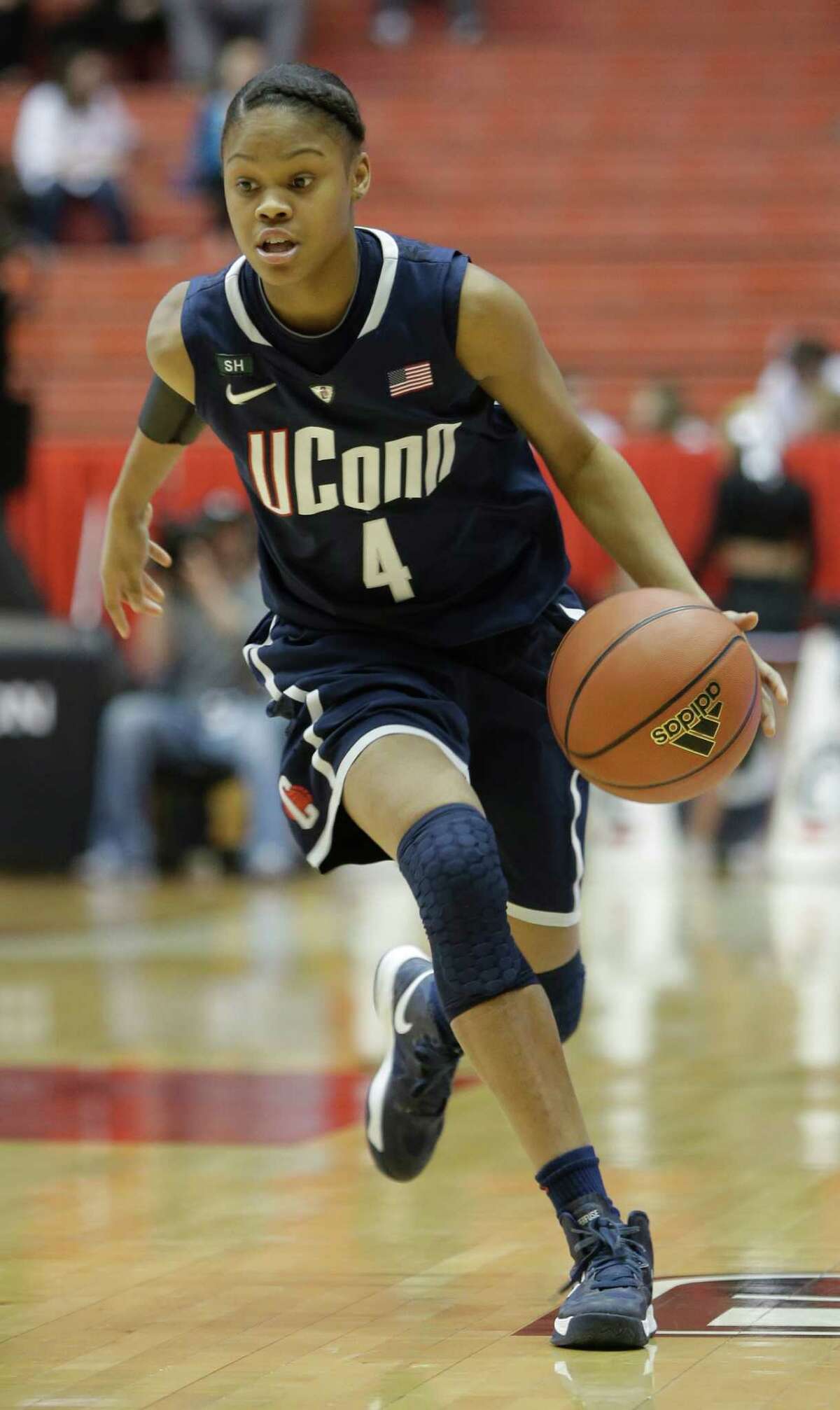 Speedy Jefferson Taking Small Steps As New Uconn Starter