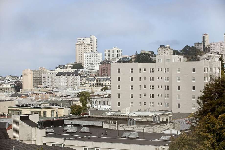 Updated Pacific Heights condo with views SFGate