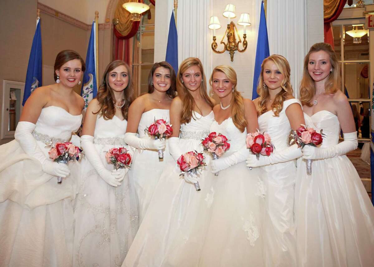 Greenwich debutantes carry on tradition