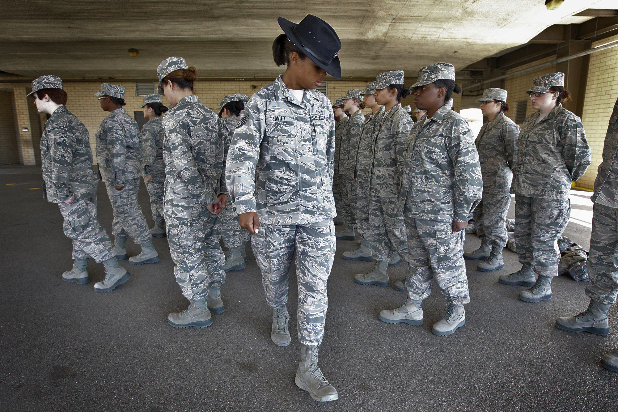 air force bmt women