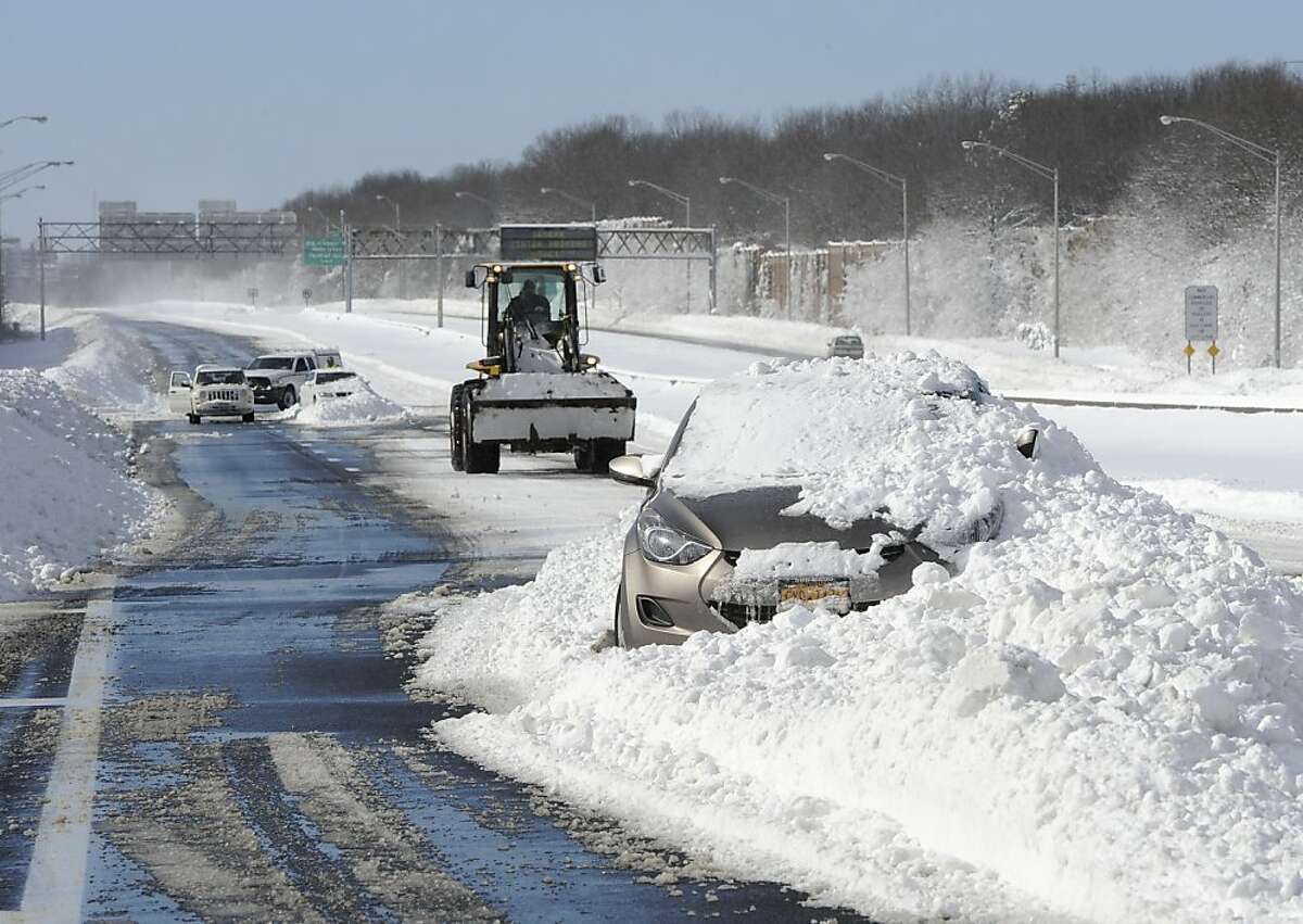 'Nemo' pummels the East Coast