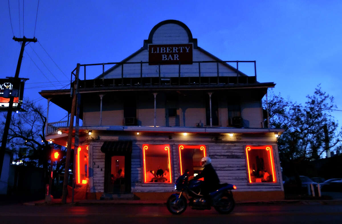 liberty bar kitchen hours