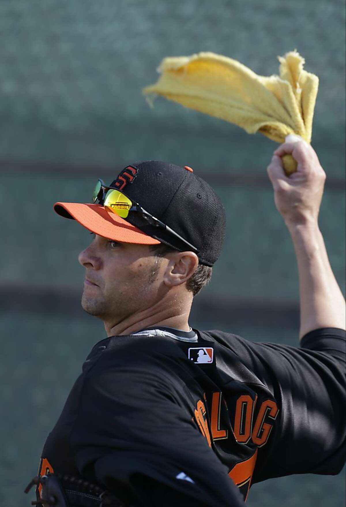 San Francisco Giants pitchers and catchers report