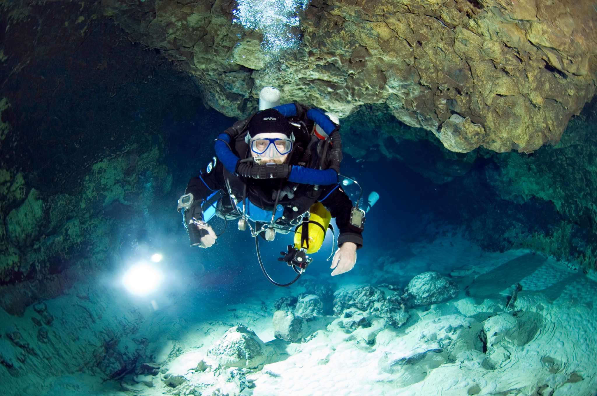 Texas A&M Galveston professor explores depths of West Texas cave