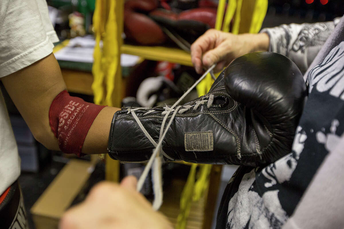 At Randazzo brothers' gym, boxing takes old-school accent