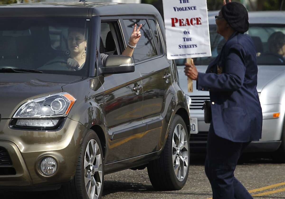 Oakland pastors push for action on crime