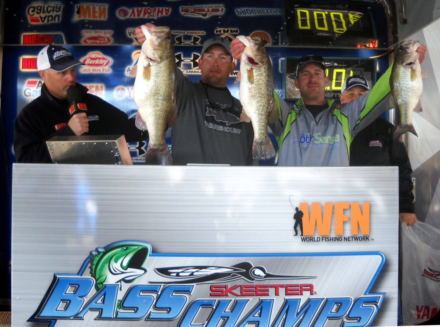 Garrie and Triana rack up back to back wins at Bass Champs on Sam Rayburn