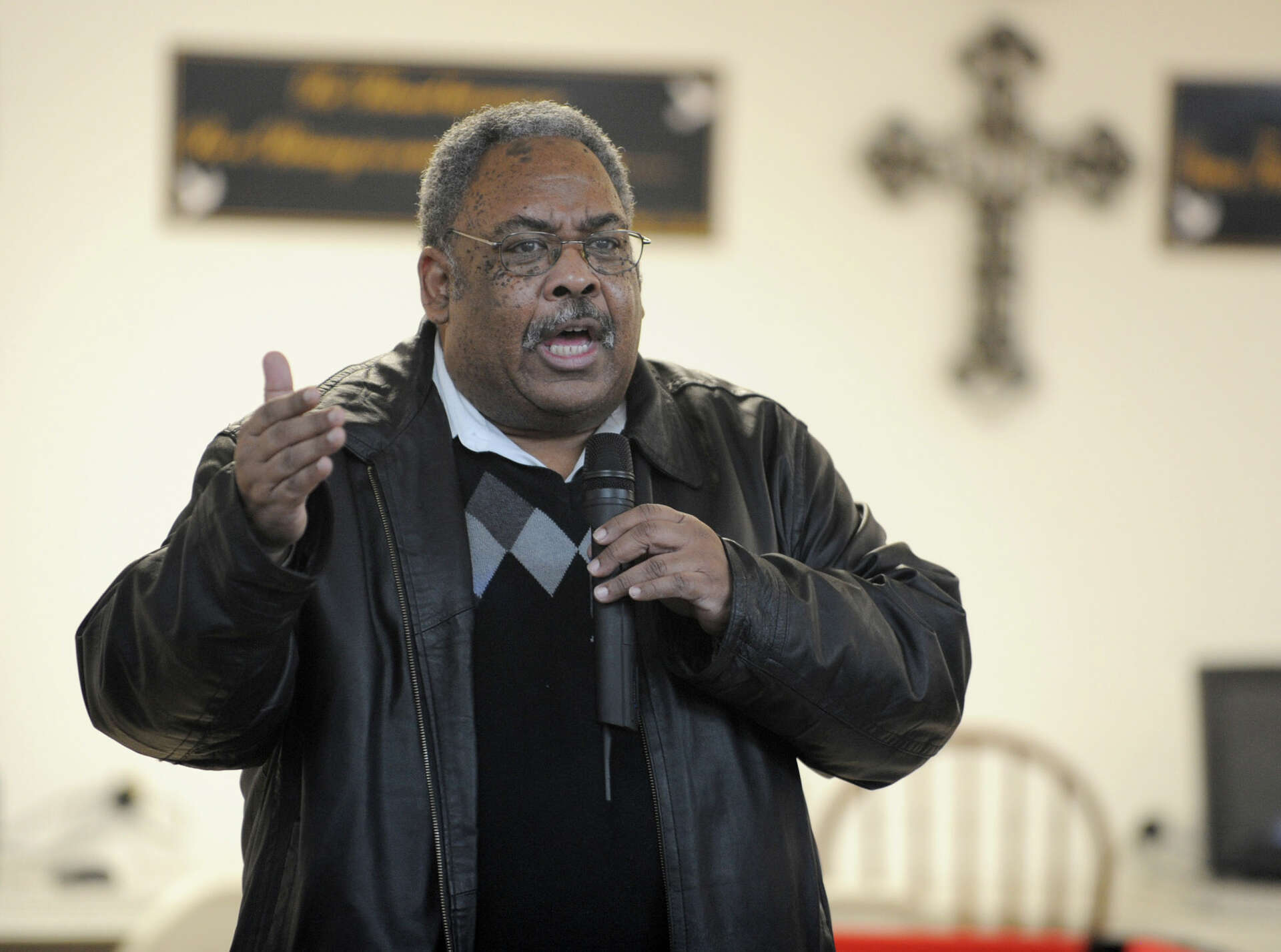 Unity urged as way to counter Troy violence