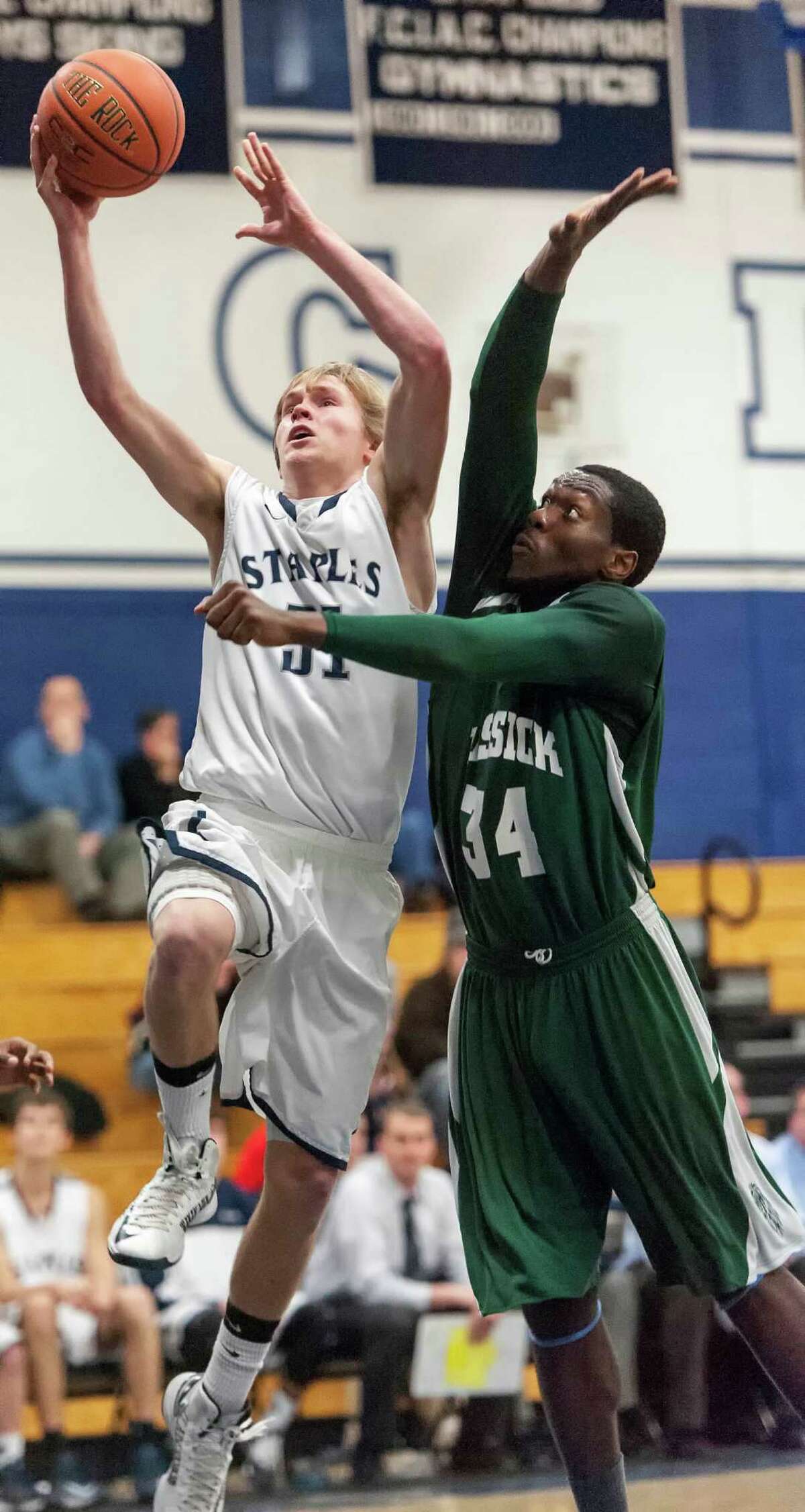 Staples loses to Bassick, out of FCIAC playoffs