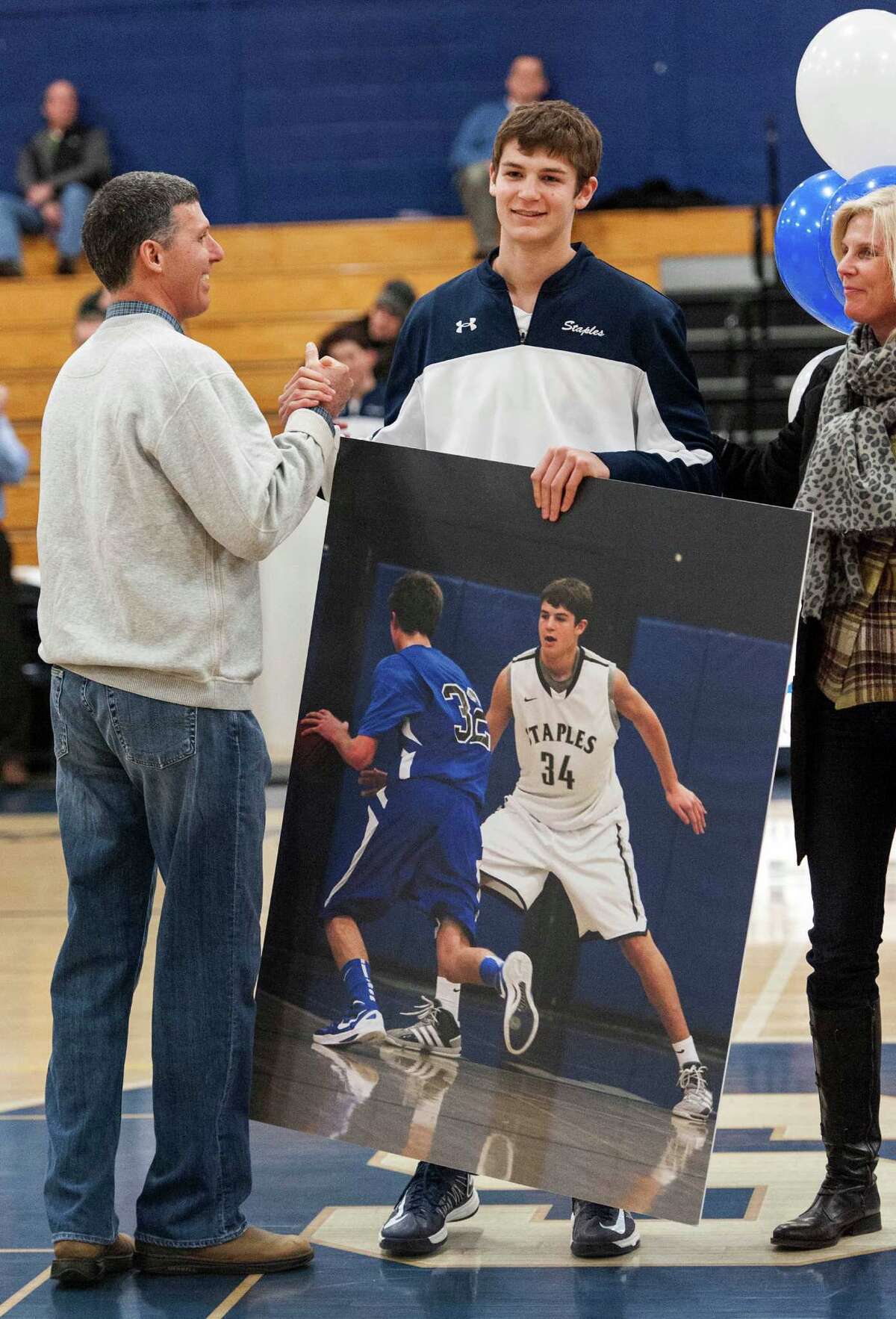 Staples loses to Bassick, out of FCIAC playoffs