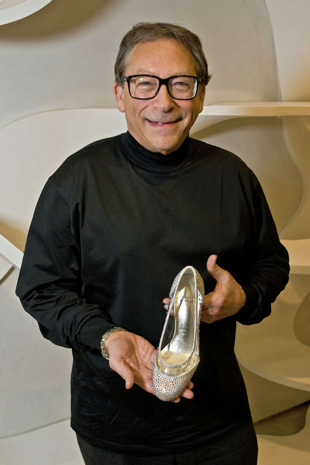 Shoe Designers Sketch Cinderella?s Iconic Glass Slipper