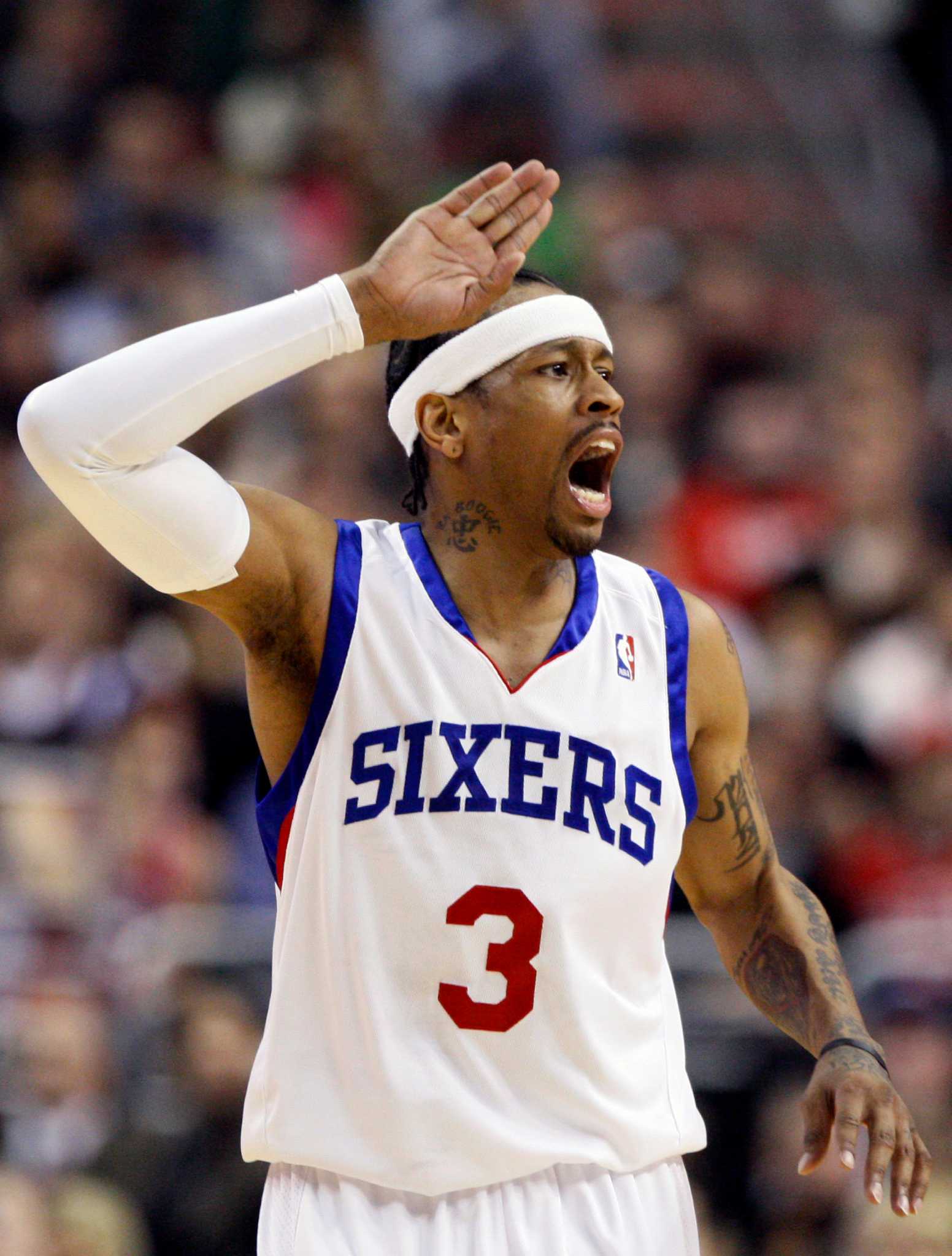 Philadelphia sports fans not pleased with Allen Iverson's Cowboys fandom