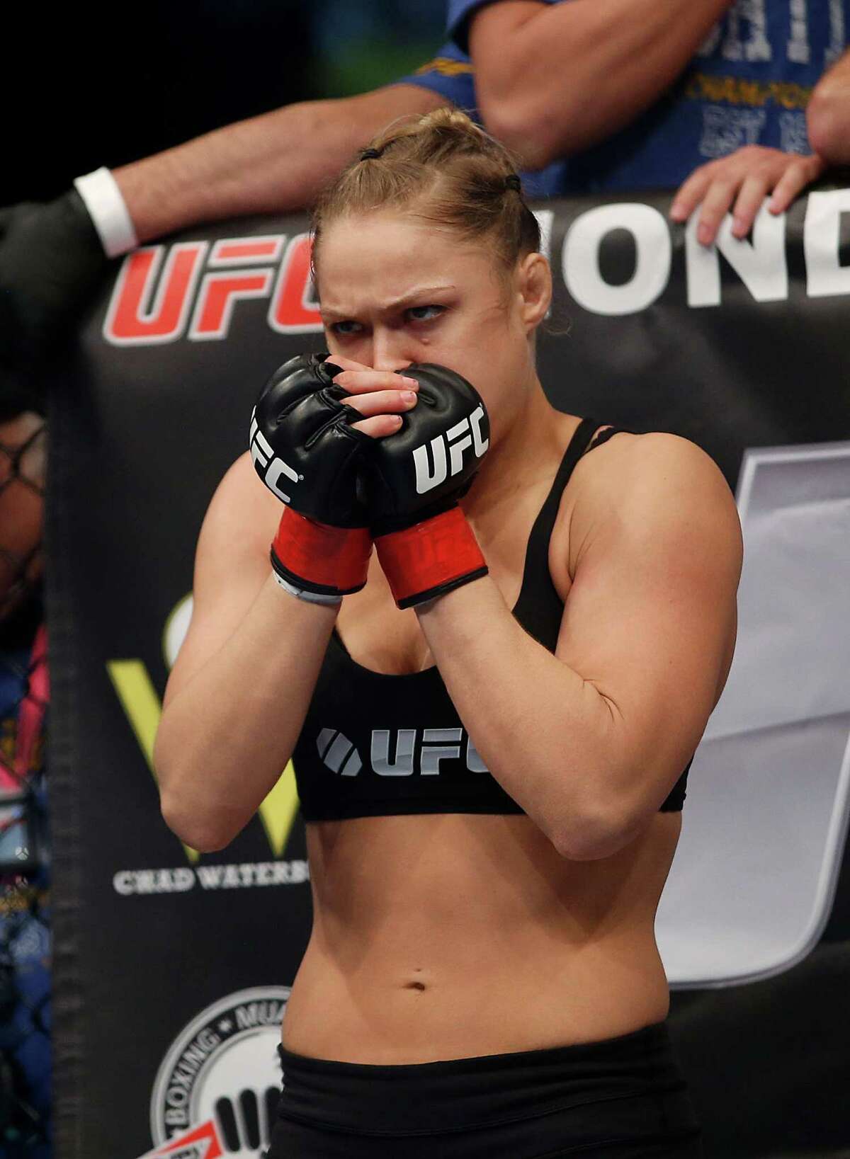 Новости юфси. Ronda Rousey. Ронда юфс. Ronda Rousey MMA. Ронда Роузи ММА.