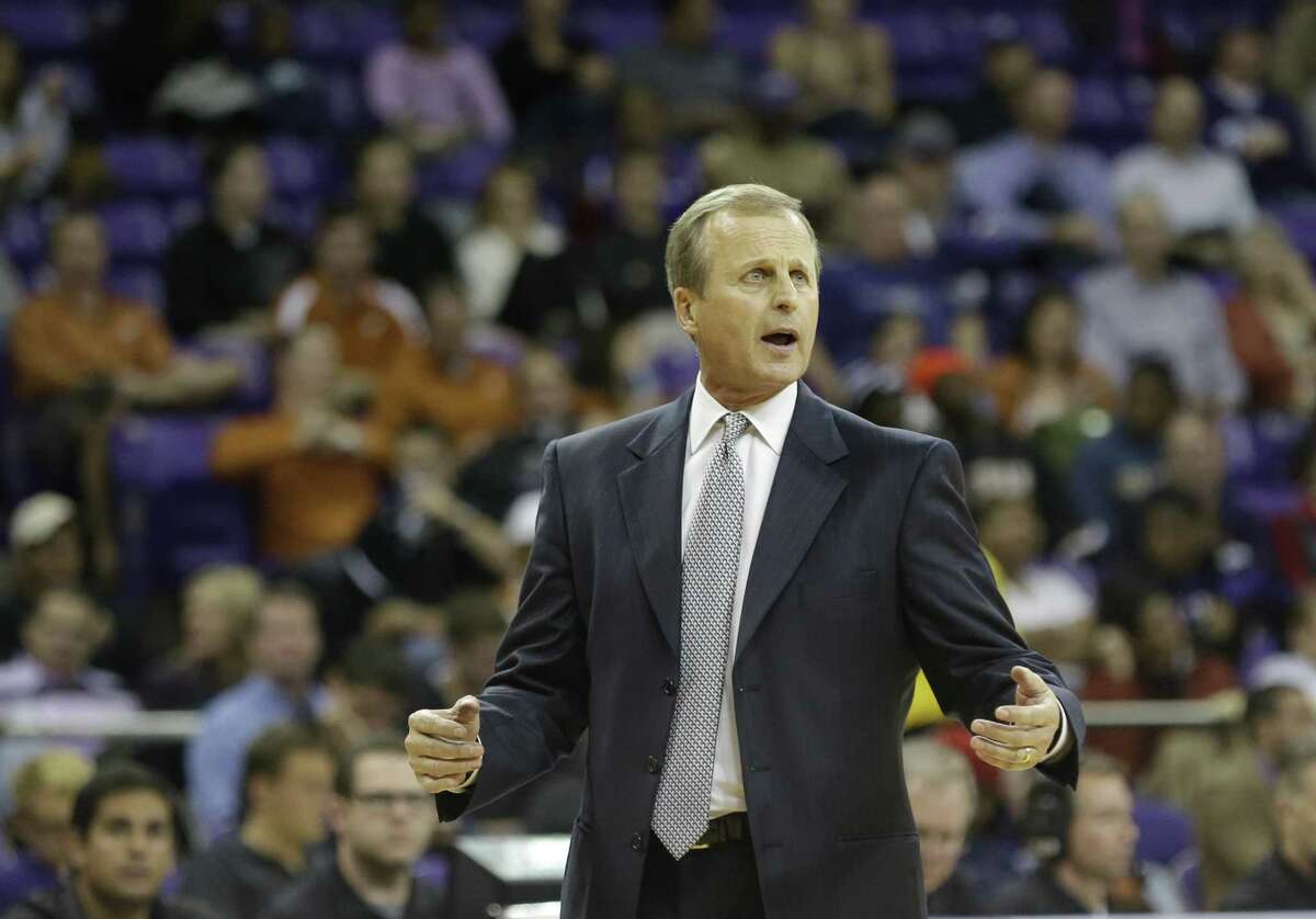 Coach Rick Barnes took UT basketball to a new level with recruits such as T.J. Ford, but staying there has been tough.