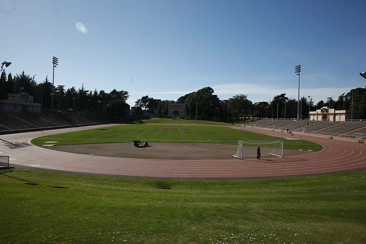 Kezar Stadium track needs upgrade Kezar Stadium track needs upgrade