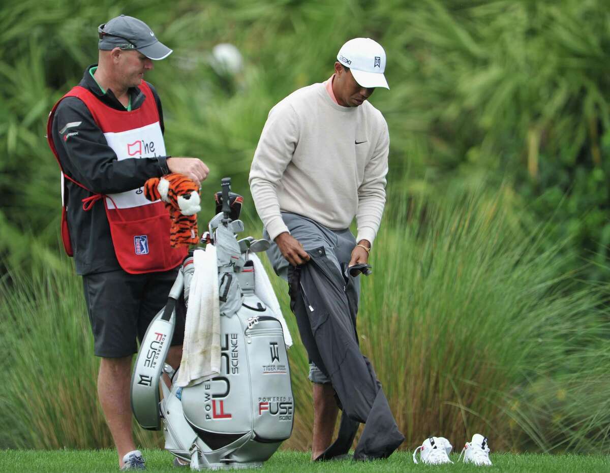 tiger woods rain gear