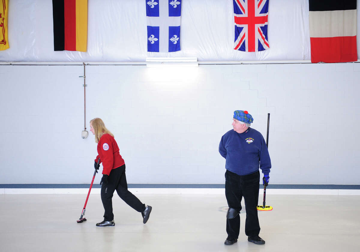 Curlers from Bridgeport's Nutmeg club on national stage