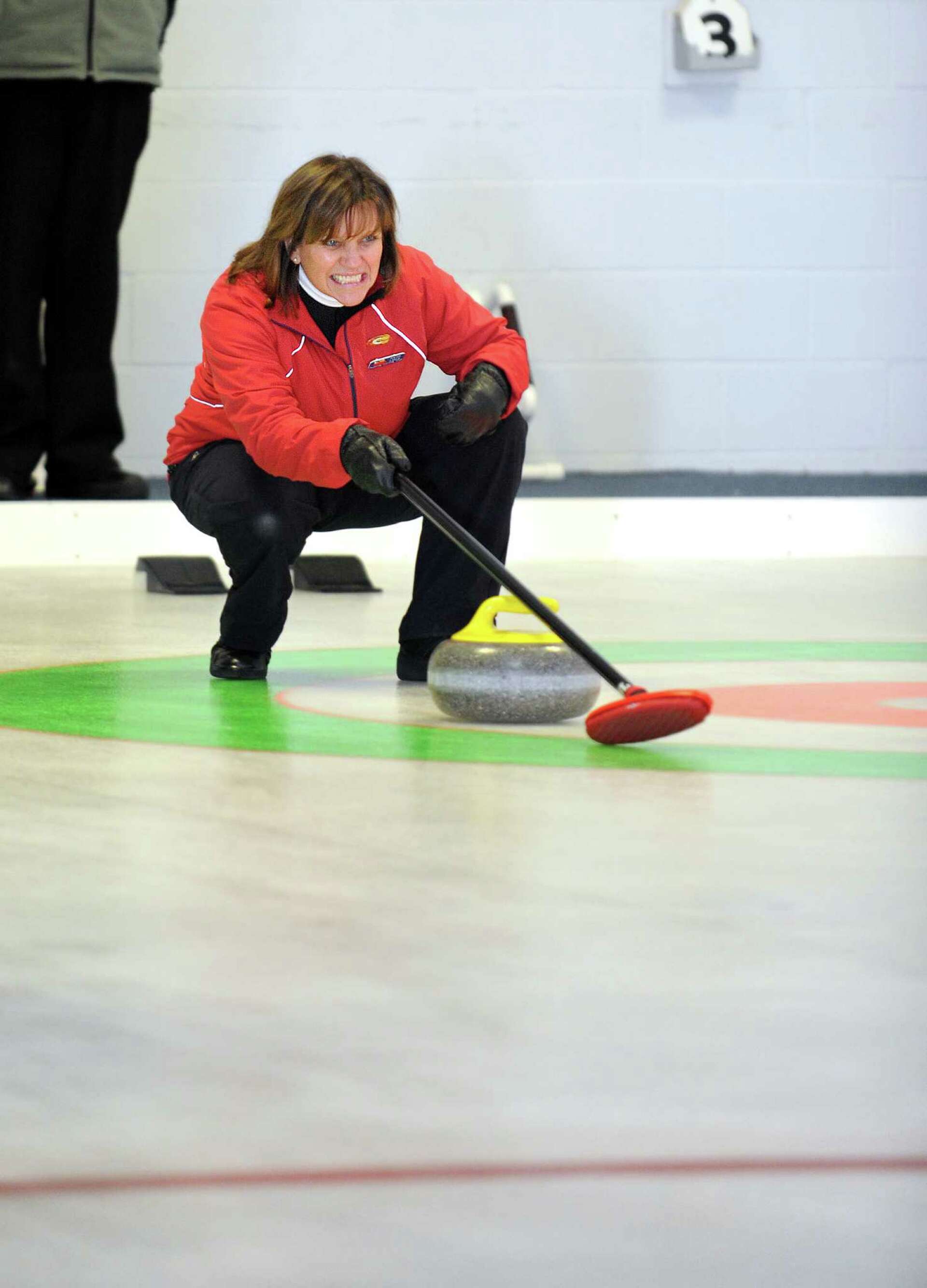 Curlers from Bridgeport's Nutmeg club on national stage