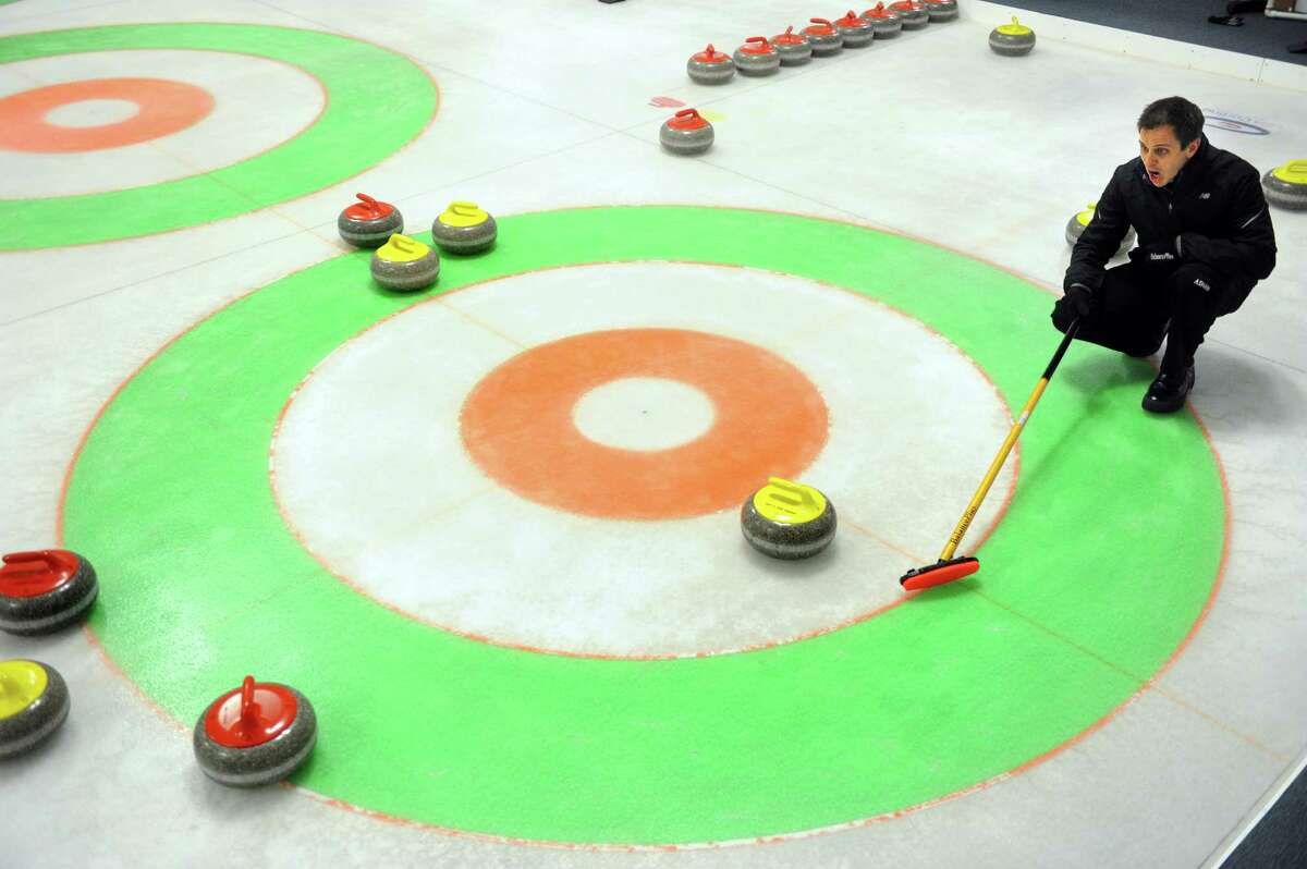 Curlers from Bridgeport's Nutmeg club on national stage