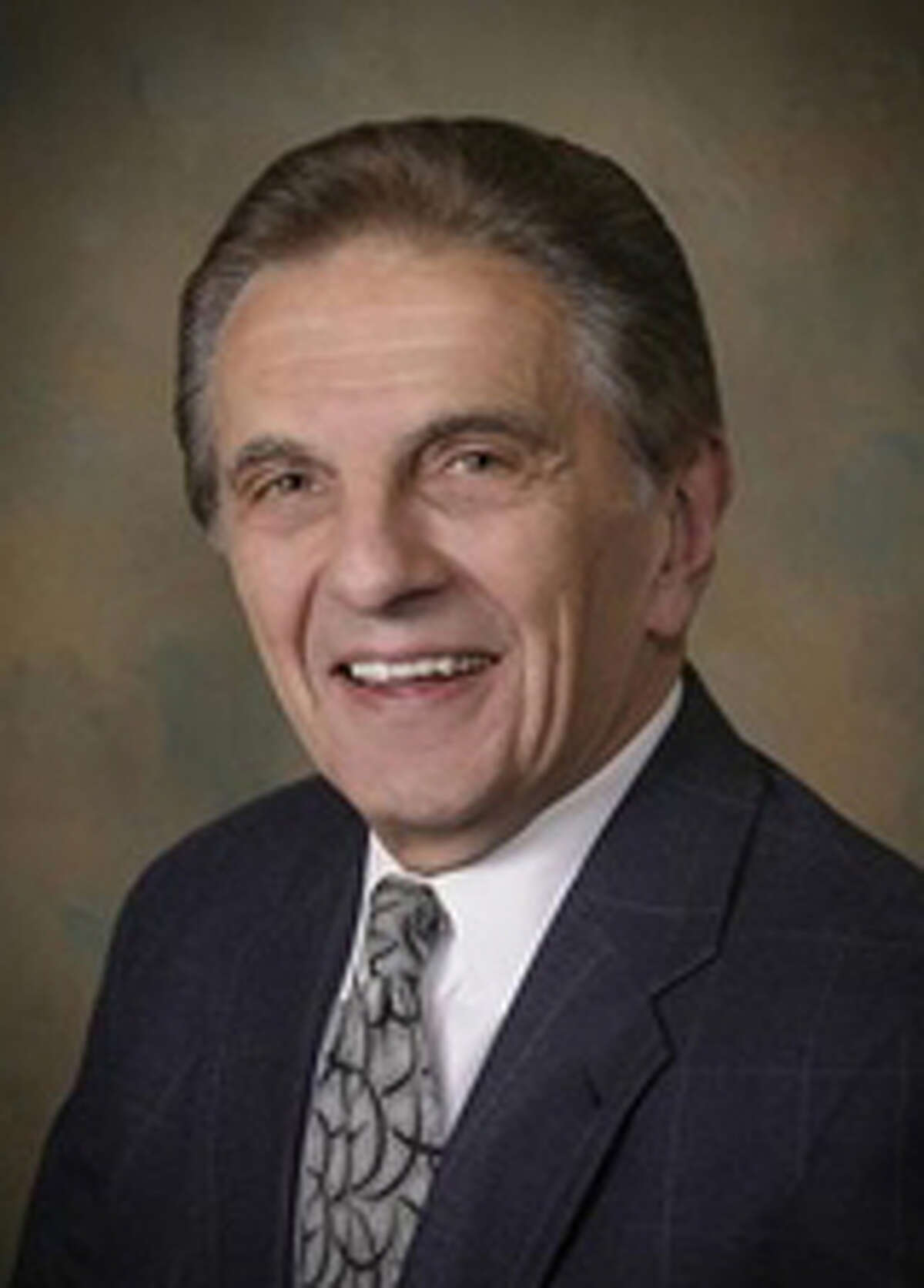 Frank Riccio Noted Defense Lawyer Dies