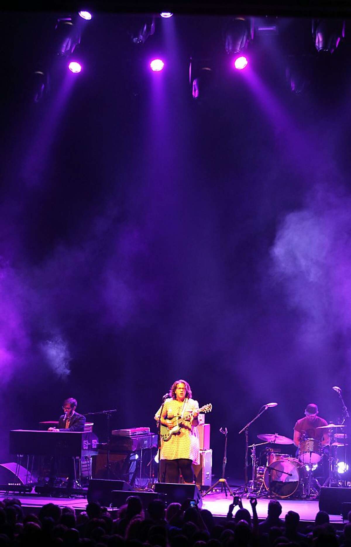 Alabama Shakes review Brittany Howard