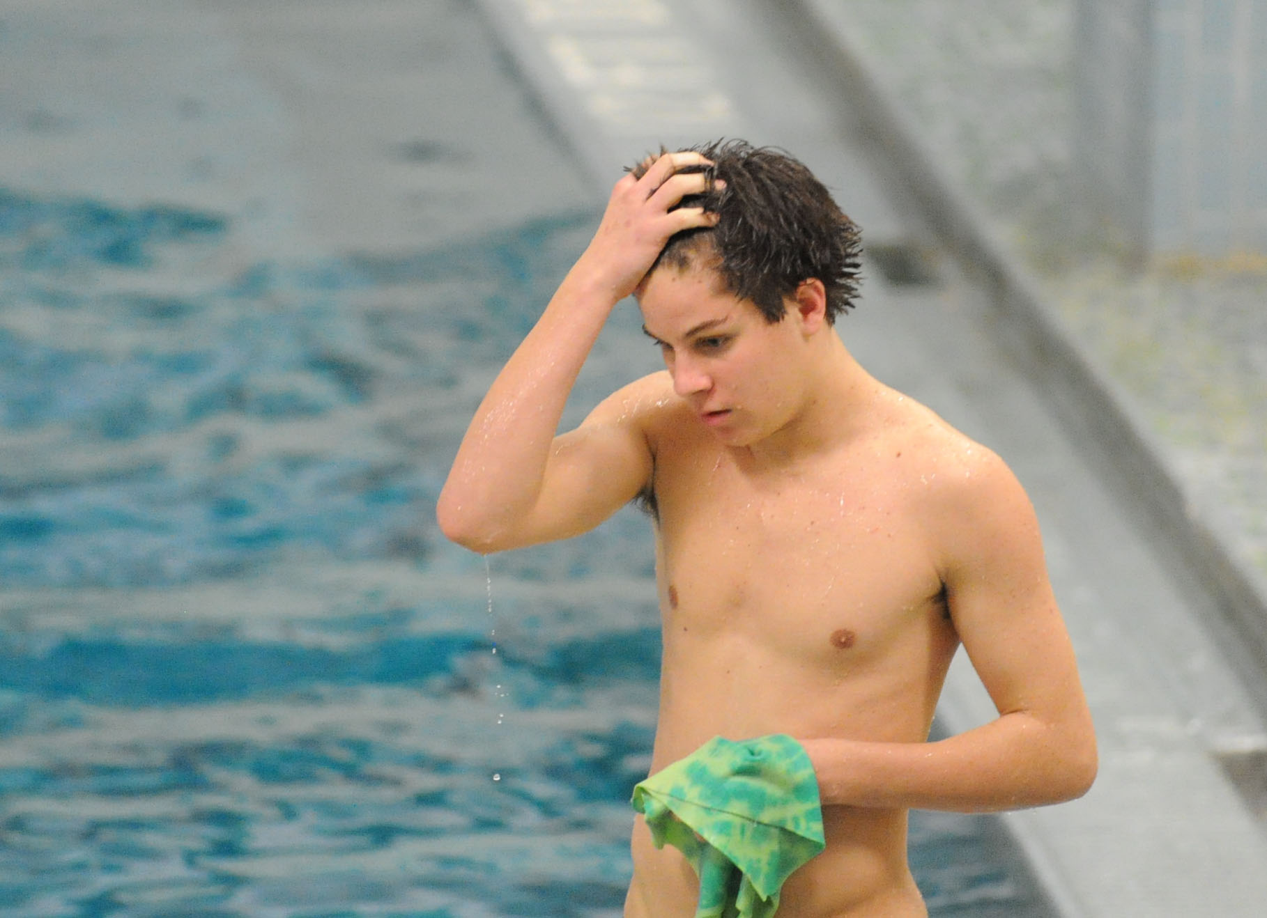 New Canaan's Bobby Ross wins FCIAC Boys Diving title