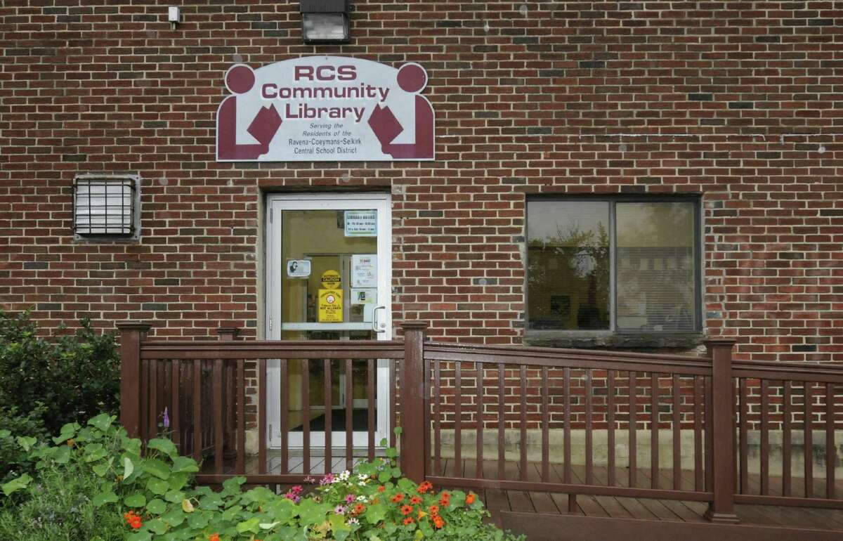 Village orders library to vacate