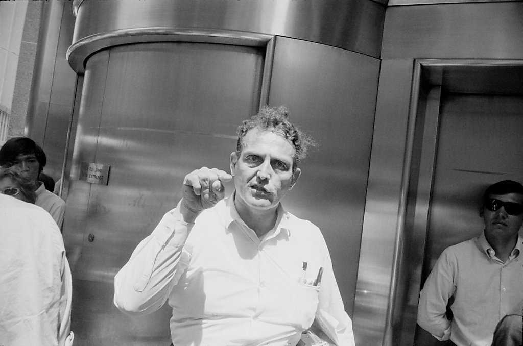 Garry Winogrand at SFMOMA