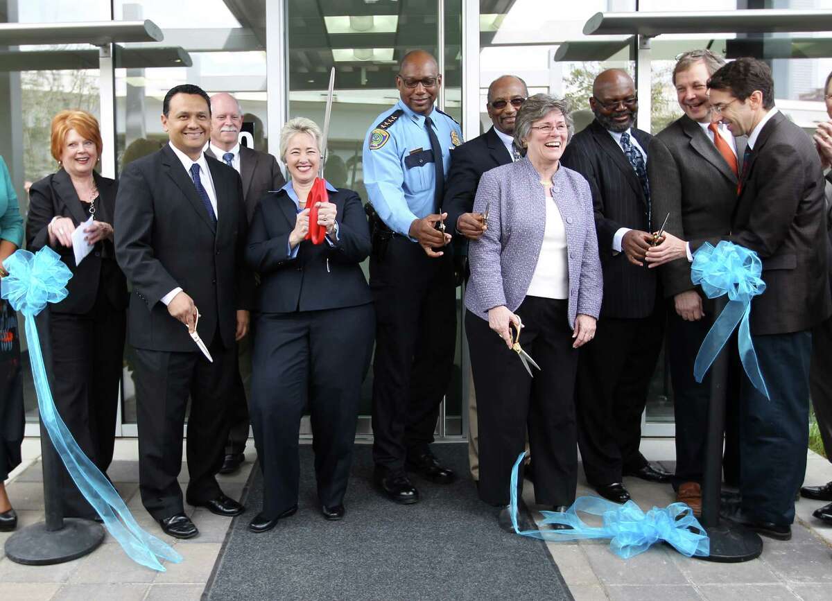 Houston Mayor Annise Parker and other officials cut ribbons on the new "sobering center," an alternative to jail for public intoxication. It is owned and operated by the Houston Recovery Center.