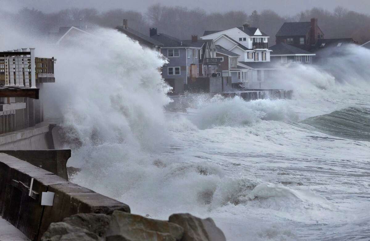 New England braces for coastal flooding