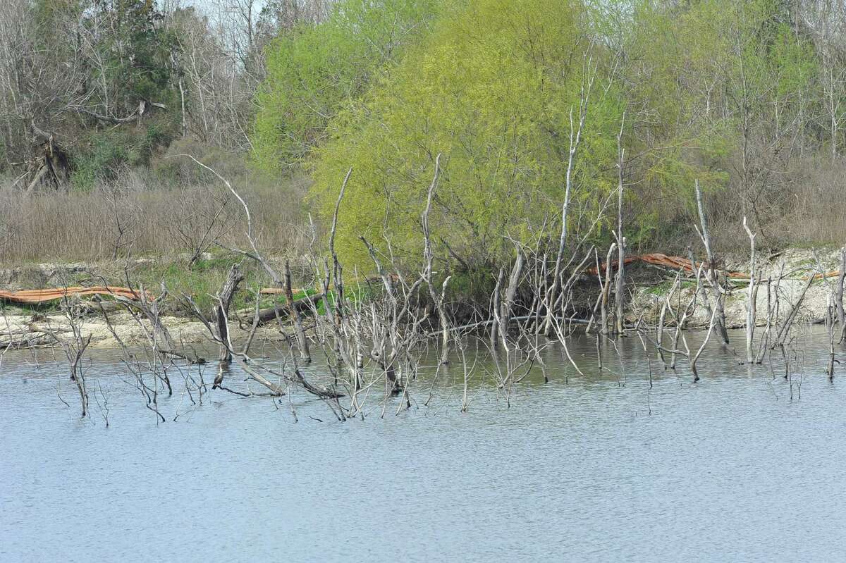 For Daisetta residents, sinkhole is just scenery now