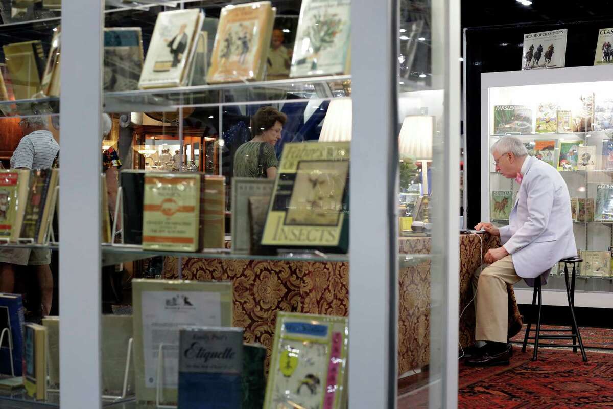 HADA showcase at R. Brown