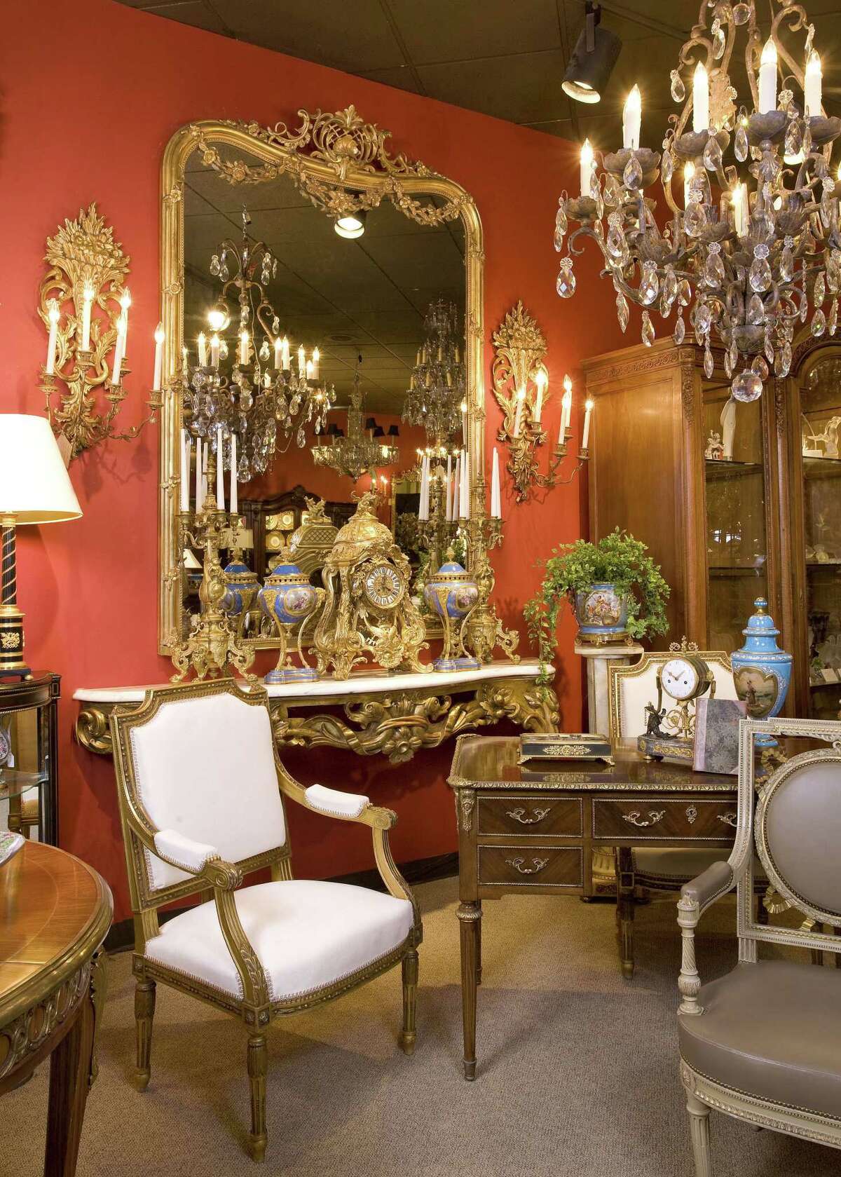 HADA showcase at R. Brown