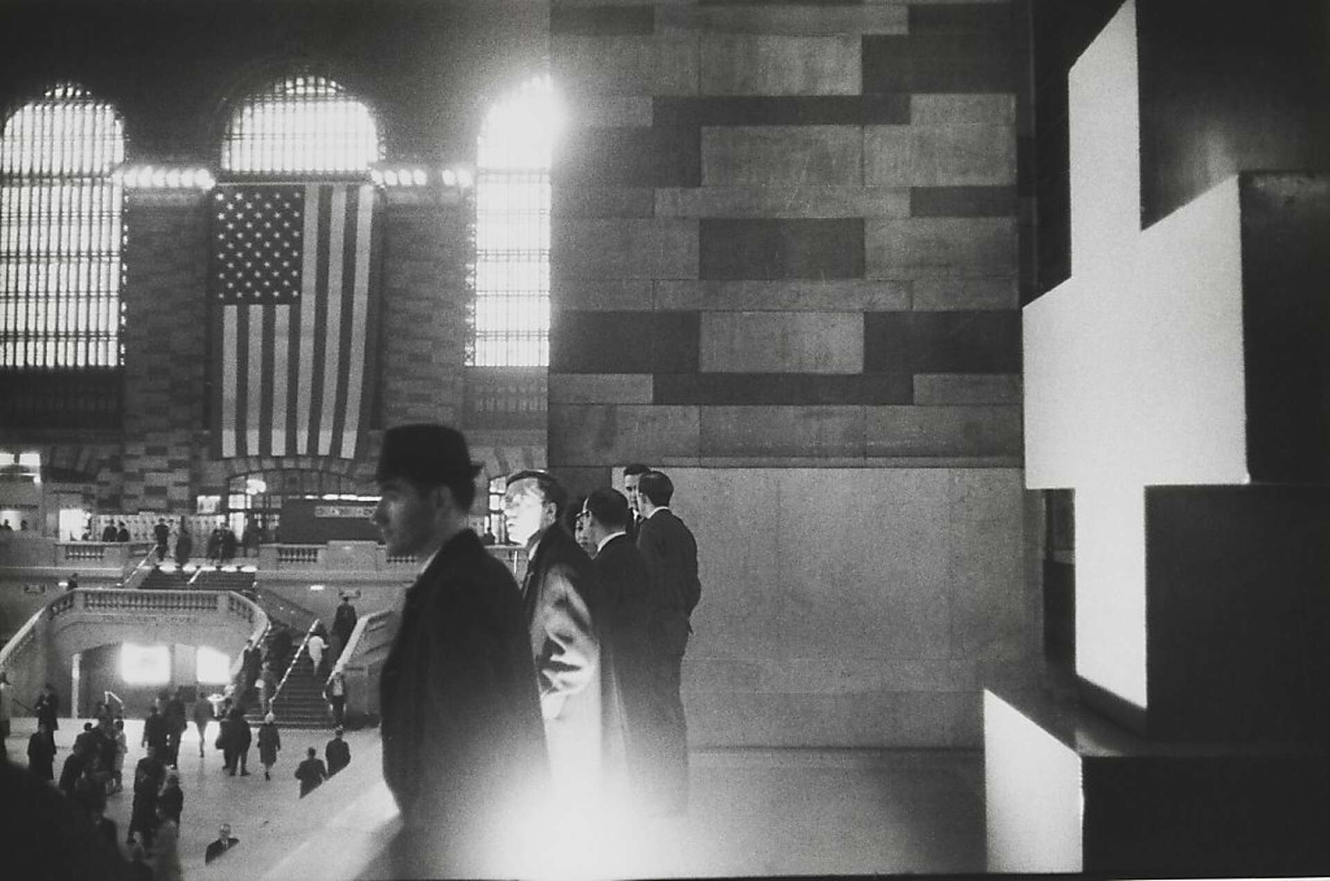 アート・デザイン・音楽 Garry Winogrand The Game of Photography Garry Winogrand -The Game of Photography- - Garry Winogrand