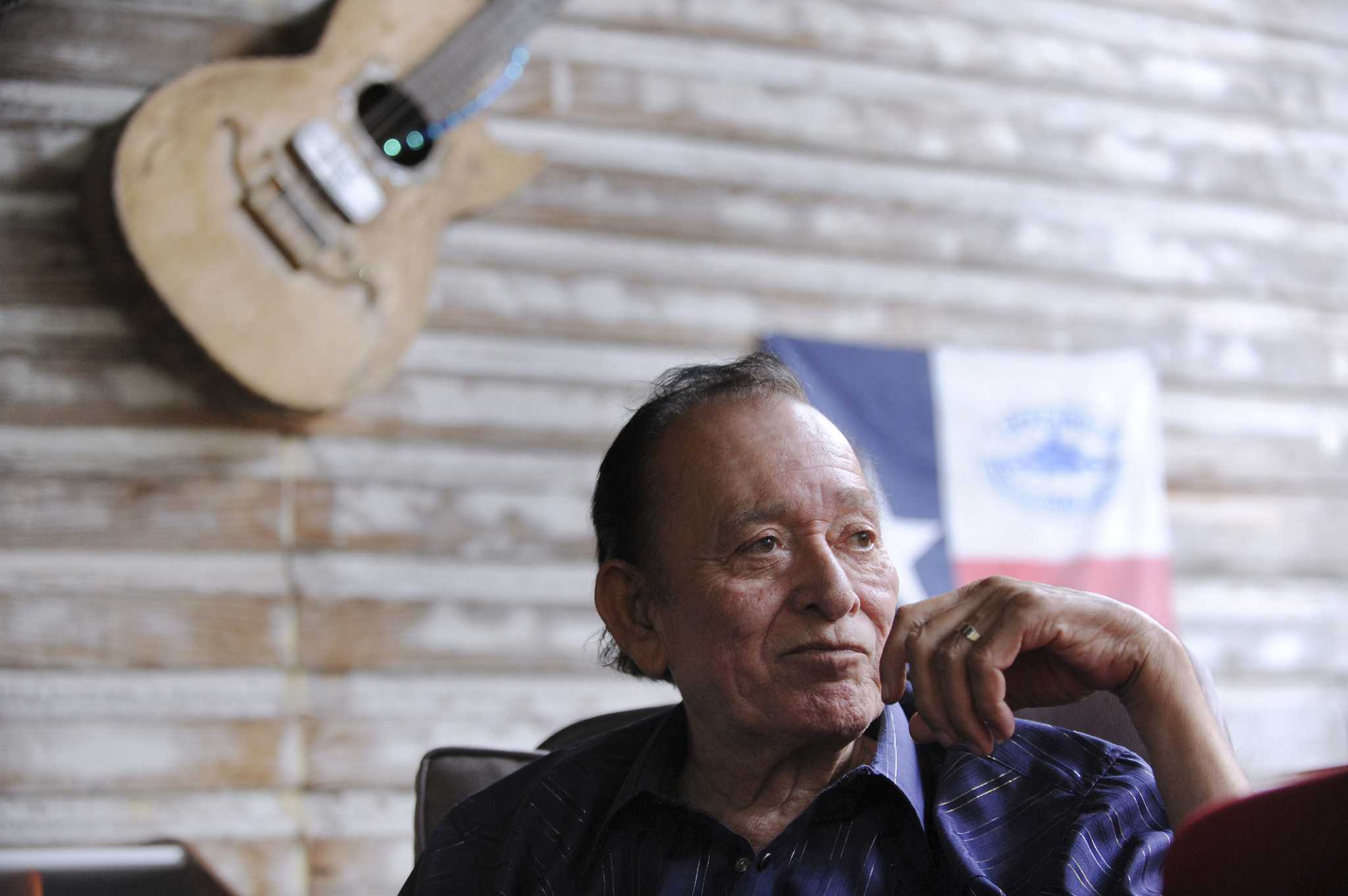 Flaco Jimenez to play conjunto festival