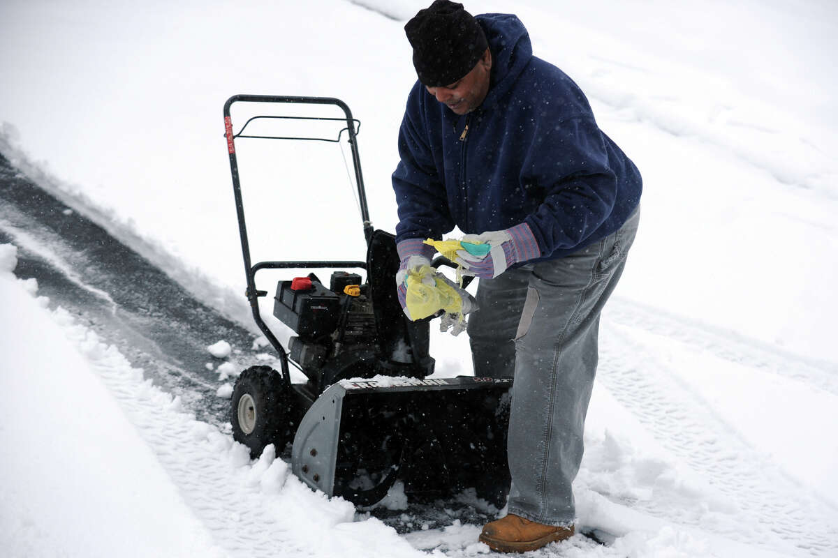 Snow blower safety tips