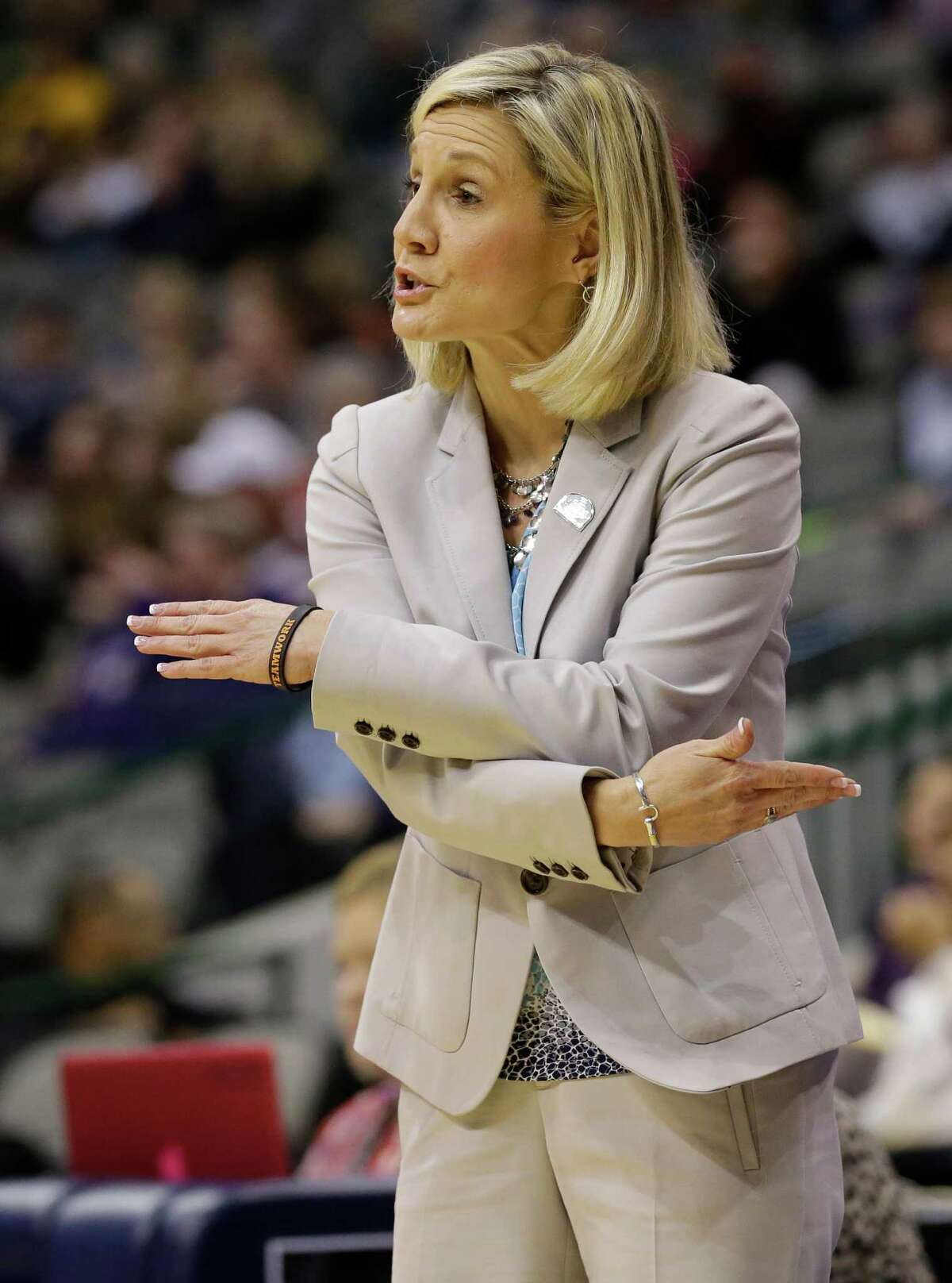 Kansas State women edge Texas in Big 12 tournament
