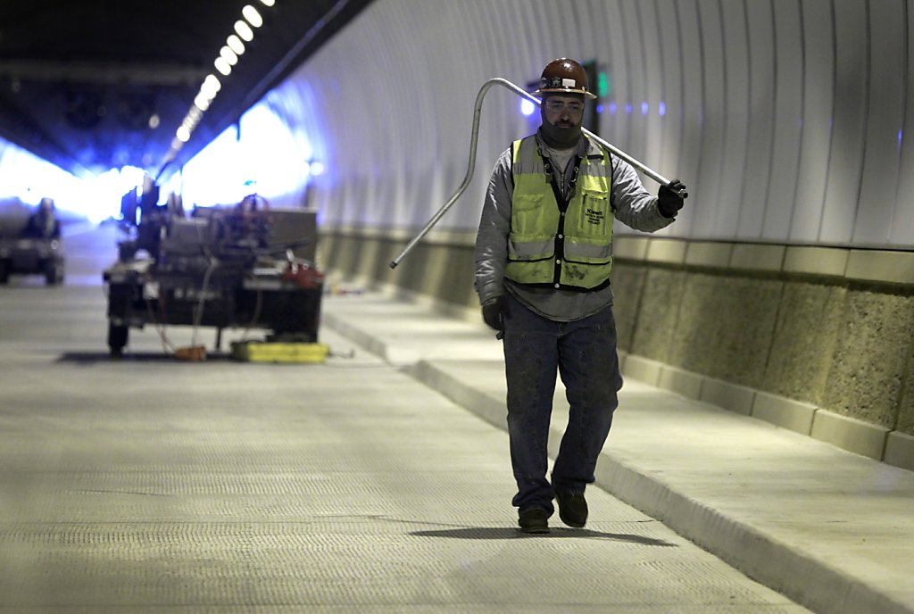 Devil's Slide Tunnel to open March 26