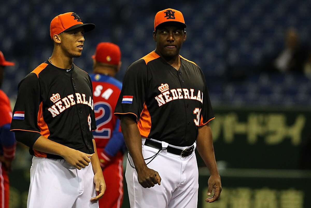 Hensley Meulens leads Dutch WBC team