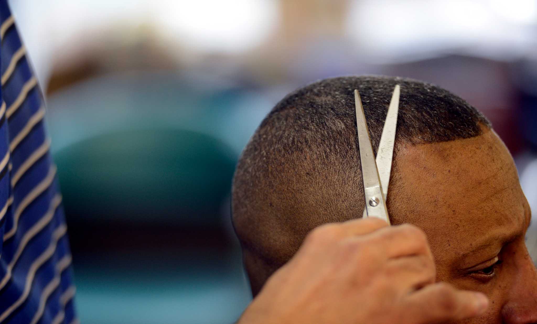Hair salons, barbershops, tattoo parlors shutting to slow coronavirus spread