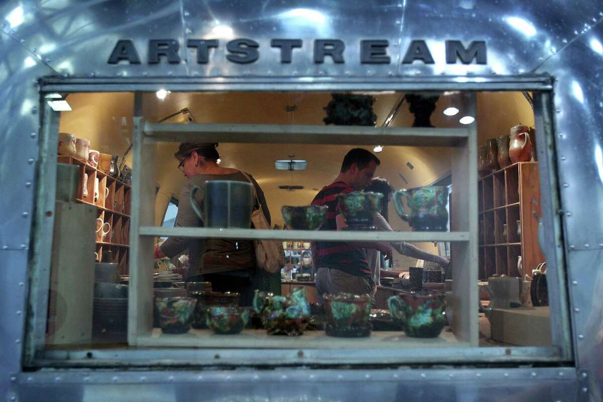 Ceramics invade Houston