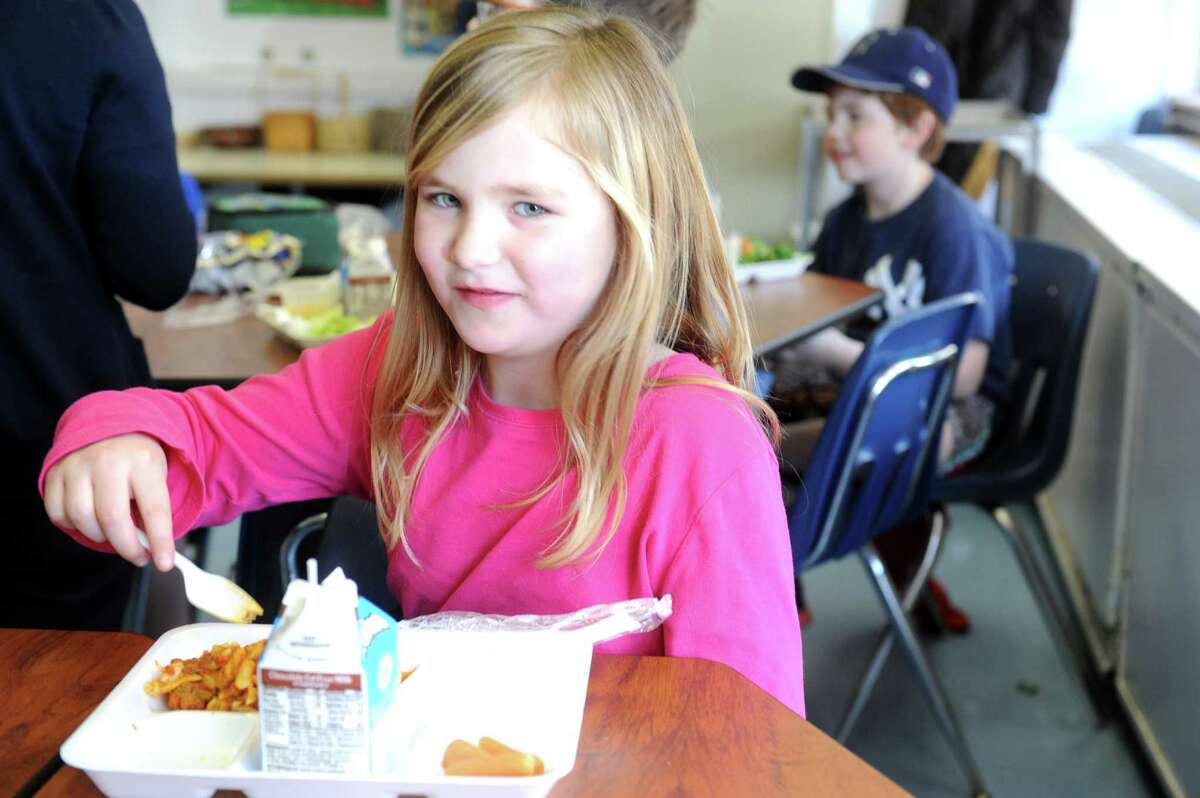 New healthy lunch program gets good reviews