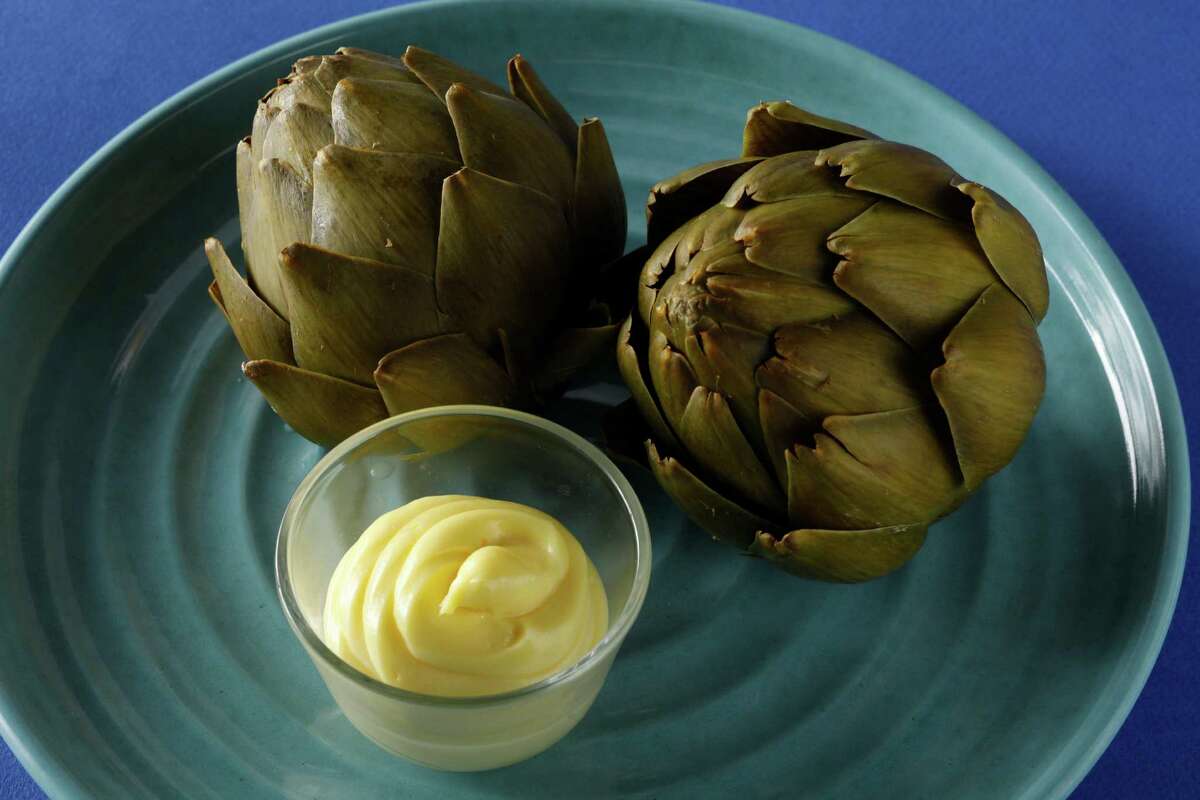 A guide to mastering hollandaise, mayonnaise