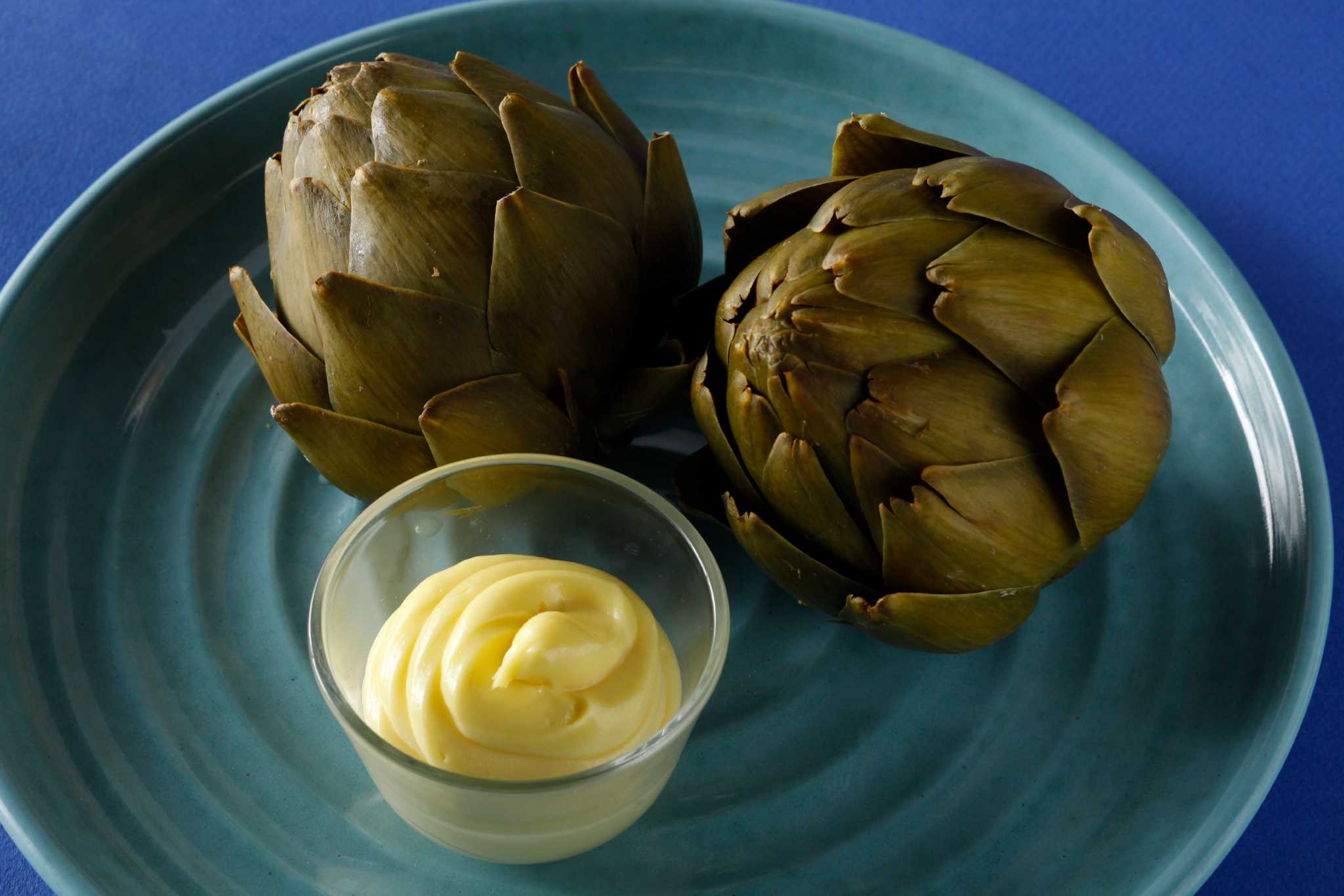 Artichokes With Spring Onion Aioli