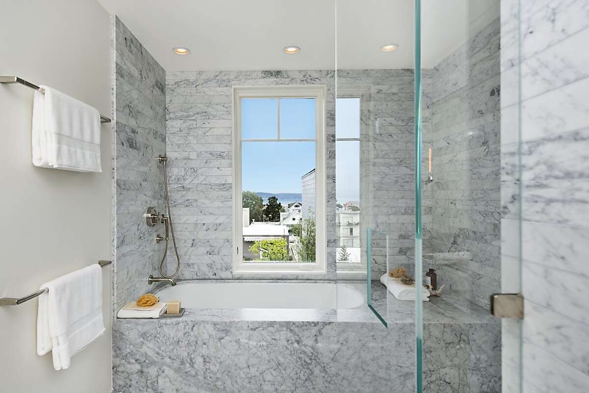 Potrero Hill Edwardian features elevator, roof terrace, retractable skylight