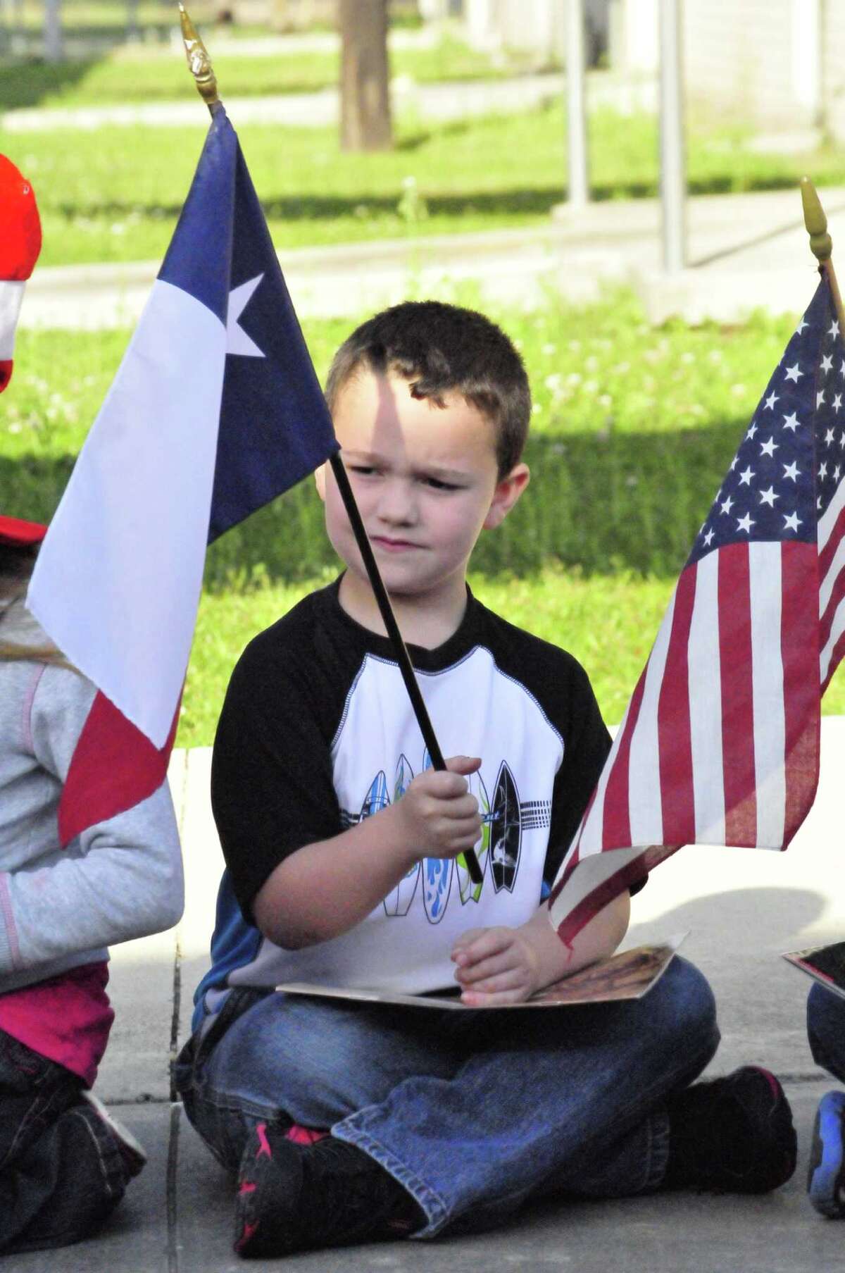 Photos Lumberton Early Childhood School Storybook Character Day Parade