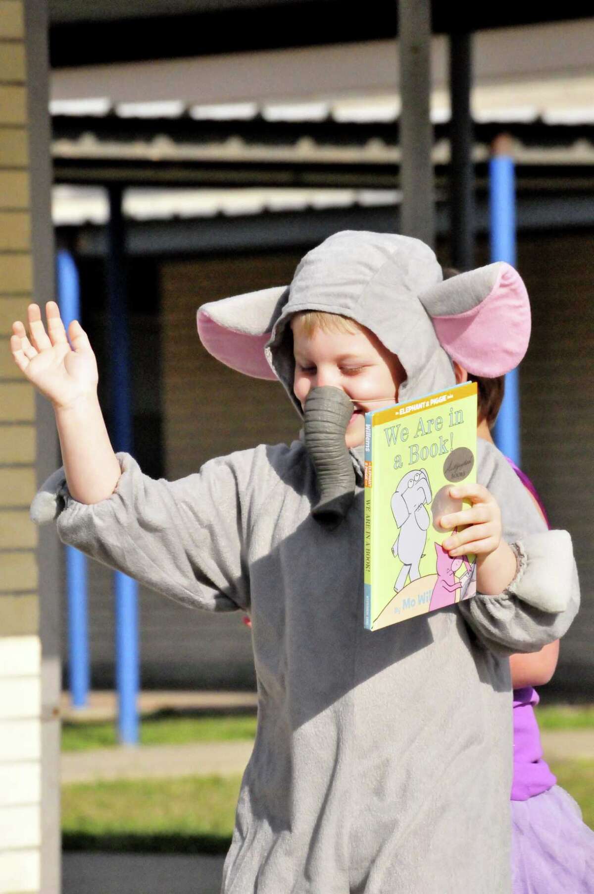 Photos Lumberton Early Childhood School Storybook Character Day Parade